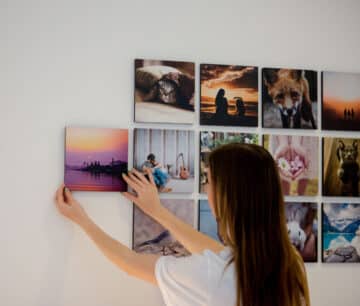 Arranging wall with Custom Photo Tiles